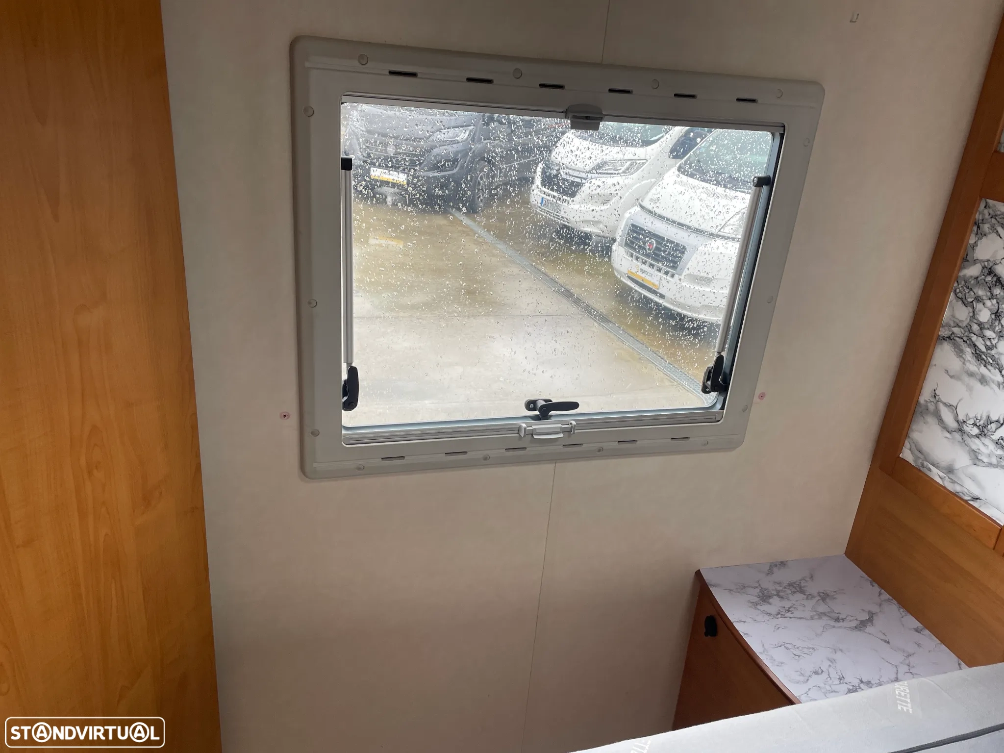 image (37) Fleurette Migrateur Citroen C 73 Venda Aluguer Caravanas