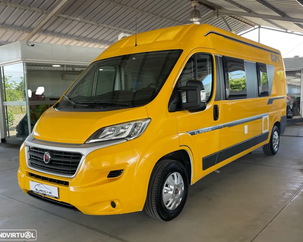 Adria Twin 600 Family - Autocaravana Venda Aluguer Caravanas