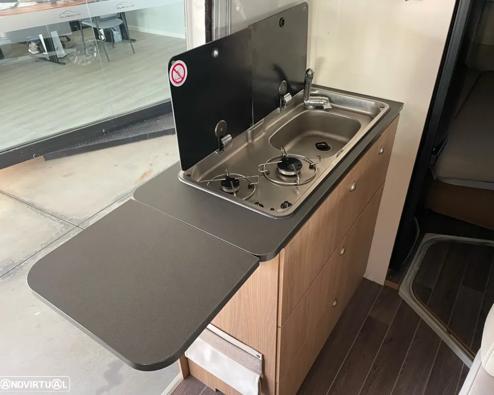 Adria Twin 600 SPT Family - Autocaravana Venda Aluguer Caravanas