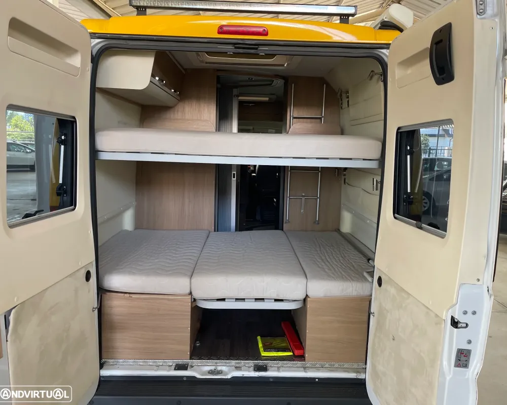 Adria Twin 600 Family - Autocaravana Venda Aluguer Caravanas