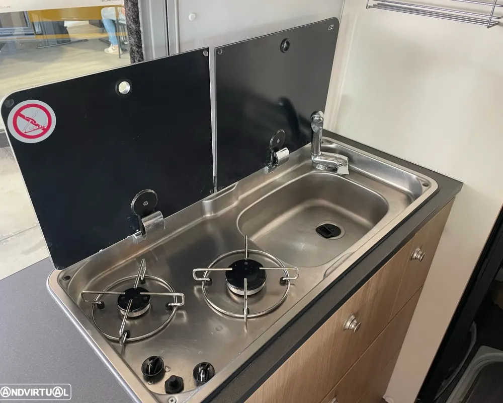 Adria Twin 600 Family - Autocaravana Venda Aluguer Caravanas