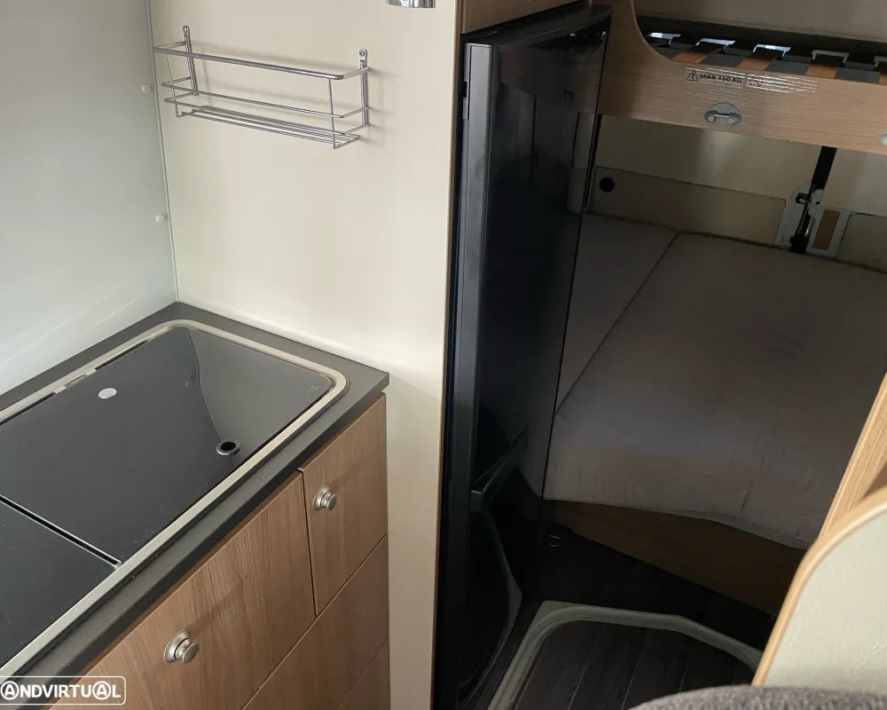 Adria Twin 600 Family - Autocaravana Venda Aluguer Caravanas