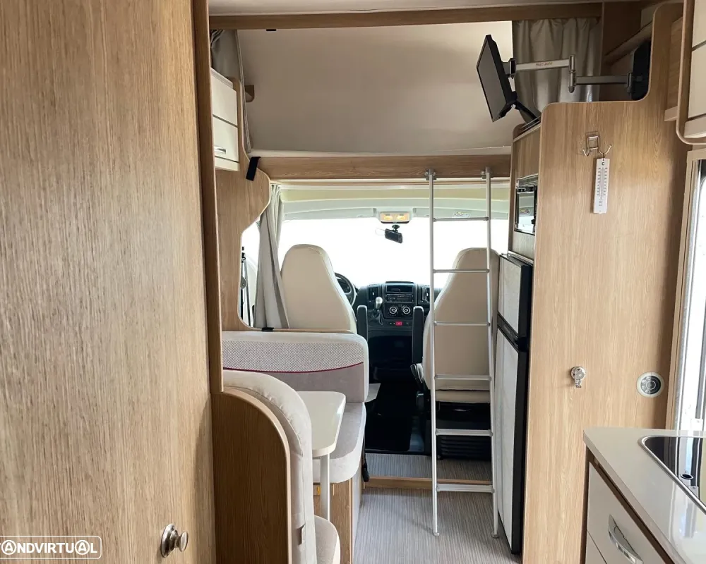 Rimor Seal 5 - Autocaravana c/Caixa Automática Venda Aluguer Caravanas